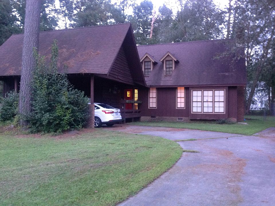 1st image of 2637 Old English Ln