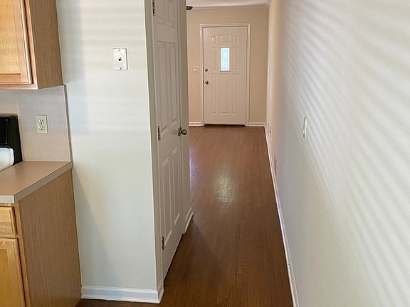 4th image of 552 Oder Ave