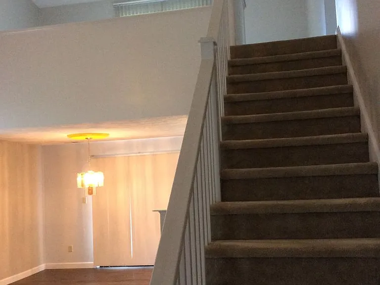 109 S Forest Dr — Photo 16