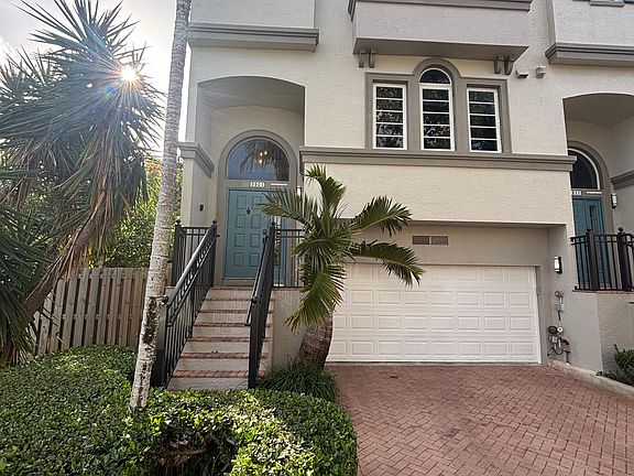 2nd image of 3901 Coral Heights Way