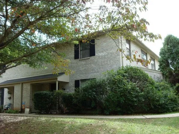 171 Providence Frg, Royersford, PA 19468