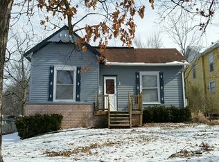 403 N Pearl St, Paola, KS 66071