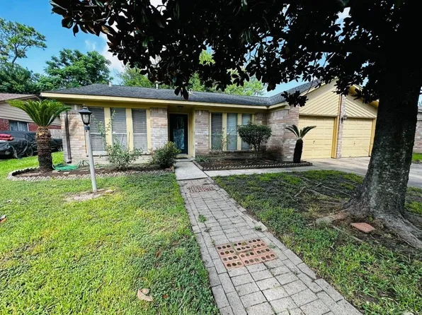 13915 Elkwood Dr, Houston, TX 77038