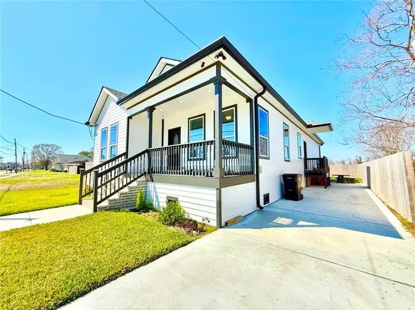 2420 Maureen Ln, Meraux, LA 70075