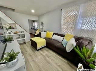 310 127th St, College Point, NY 11356