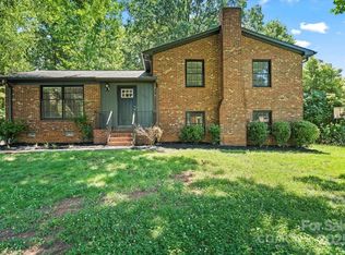 1510 Sansberry Rd, Charlotte, NC 28262