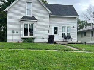 204 NE 7th St, Leon, IA 50144