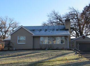 7411 Banks St, Justice, IL 60458