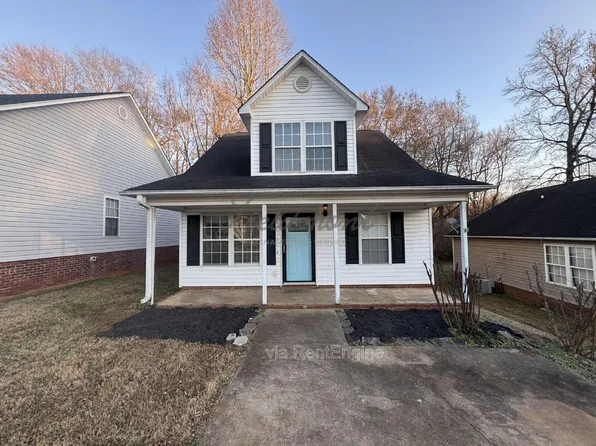 530 Fawn Branch Trl, Boiling Springs, SC 29316