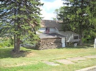 363 Sunset Dr, Corning, NY 14830