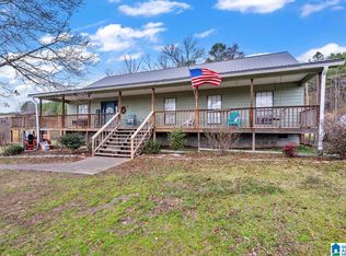 425 Armstrong Dr, Hayden, AL 35079