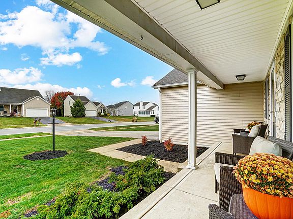 5th image of 11828 Chanticleer Dr NW