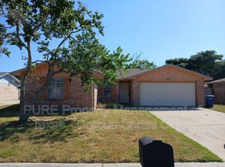 421 Antares Dr, Corpus Christi, TX 78418