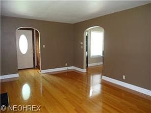 4th image of 2809 Highland Ave