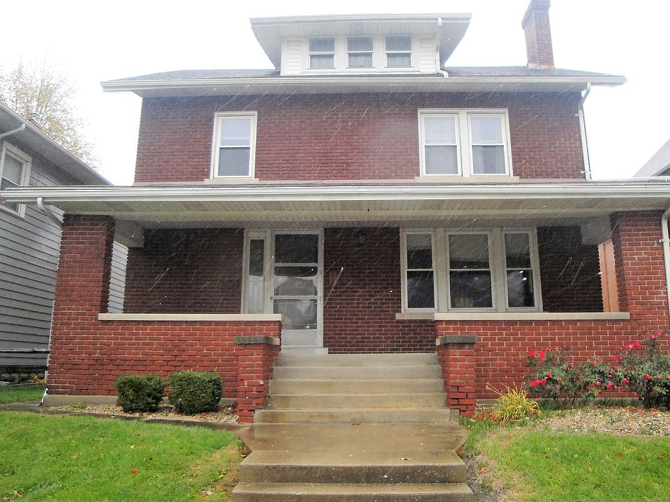 1st image of 208 Wayne Ave