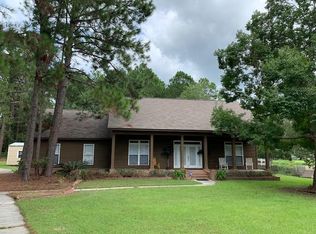 517 Alabama Dr, Tifton, GA 31794