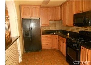 3rd image of 5336 Cahuenga Blvd