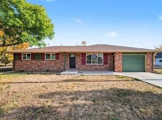 851 42nd St SW, Loveland, CO 80537