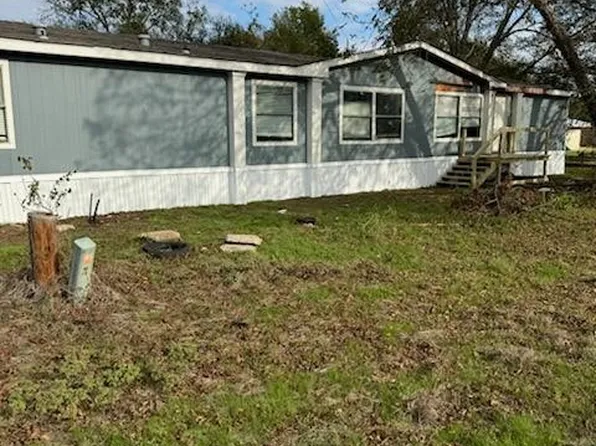 100 Church St, Kerens, TX 75144