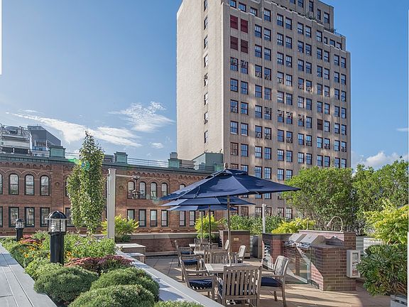 5th image of 1 Union Sq S APT 17G