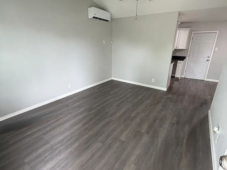 6243 Indian Valley Dr — Photo 4