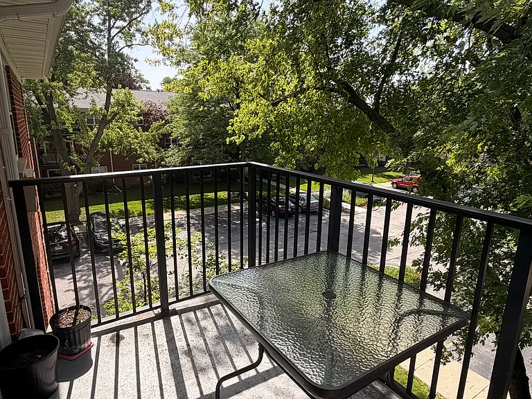 819 E Miner St #3C — Photo 12