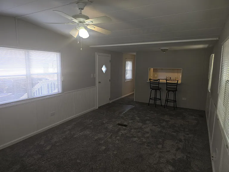 410 Ross Ave #410 — Photo 4