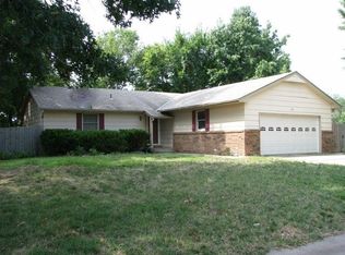 13 Terrace Dr, Winfield, KS 67156