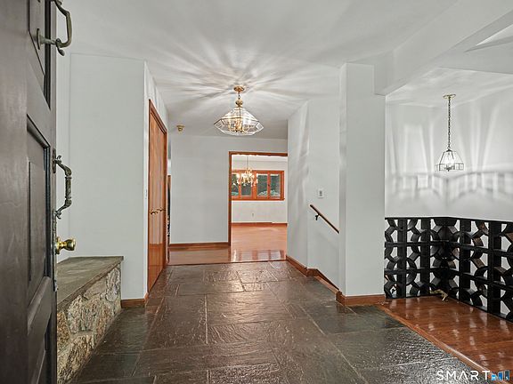 3rd image of 5 Bayne Street