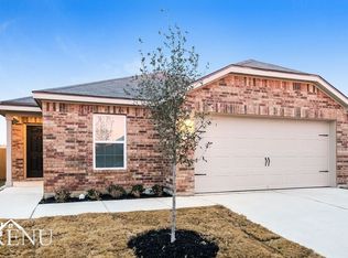 137 Scarborough Bnd, Jarrell, TX 76537