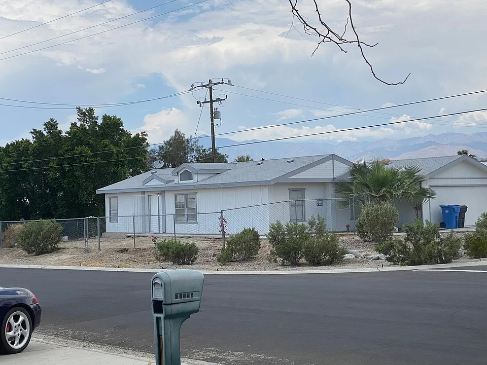 16855 Avenida Mirola