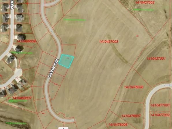 132 Gavin Cir, Peosta, IA 52068