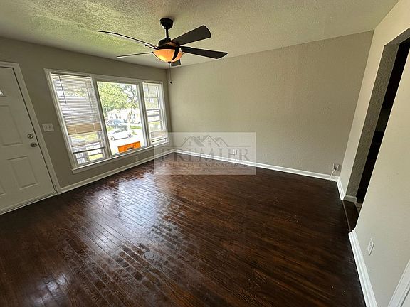 5th image of 5709 Bales Ave