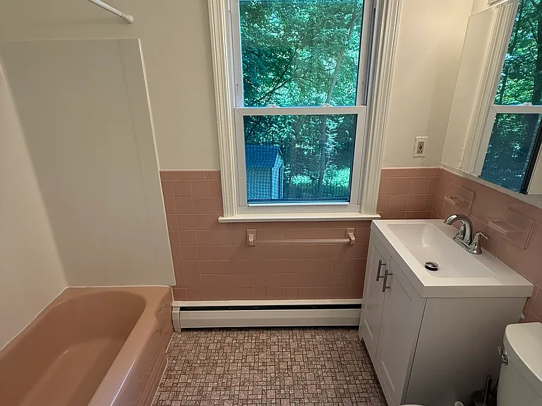 19 Old Town Rd — Photo 18