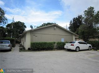 610 S A St, Lake Worth, FL 33460