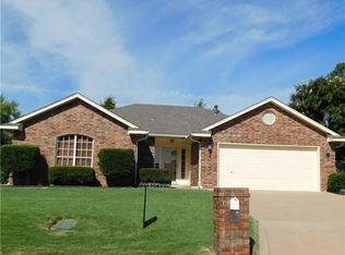 2810 Simco Pl, Shawnee, OK 74804
