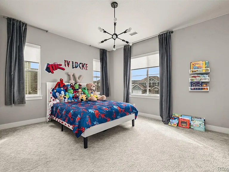 25537 E Alder Dr — Photo 30