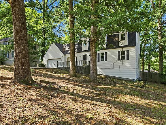 3rd image of 86 Bame Cir