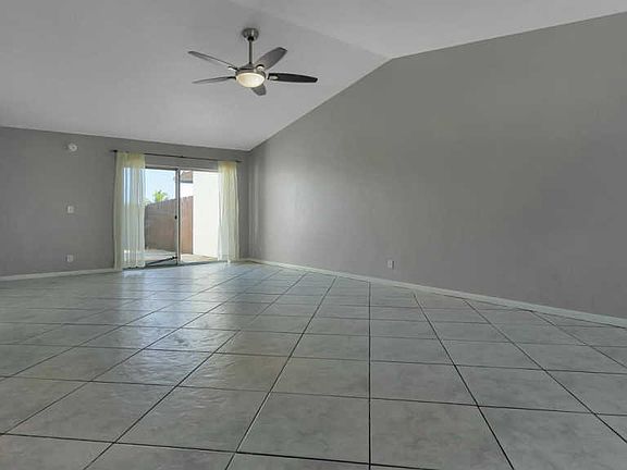 3rd image of 5119 Burnham Pl