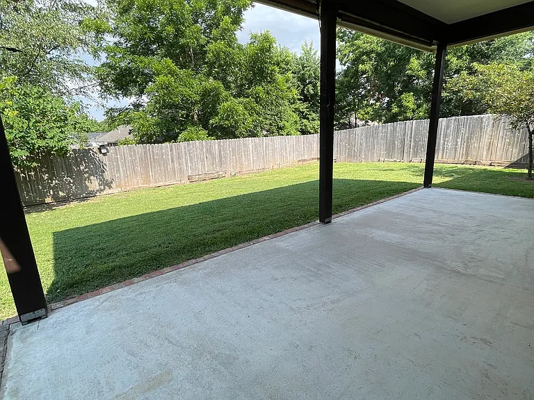 3806 Staverton Dr — Photo 25