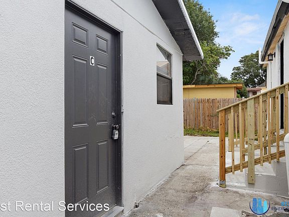 3rd image of 2406 E Clark St #3