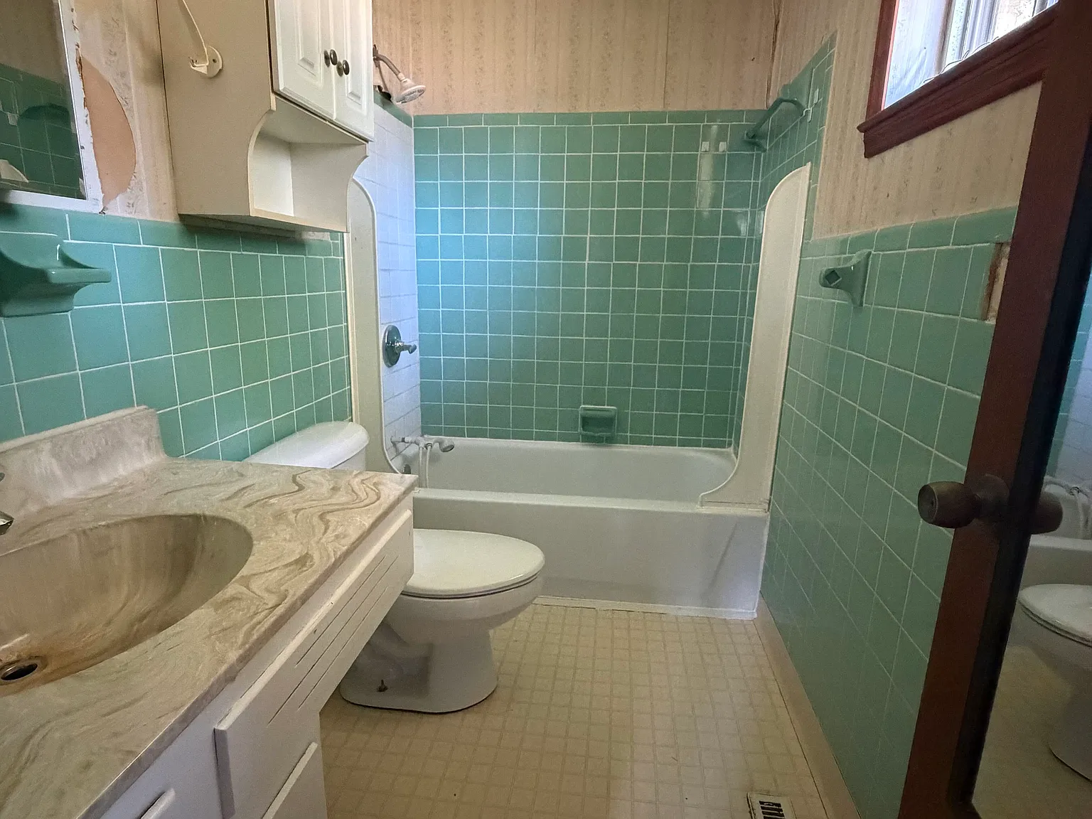 2 Canary Lane — Photo 2