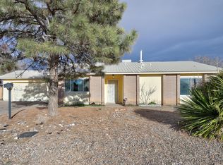943 Lisbon Ave SE, Rio Rancho, NM 87124