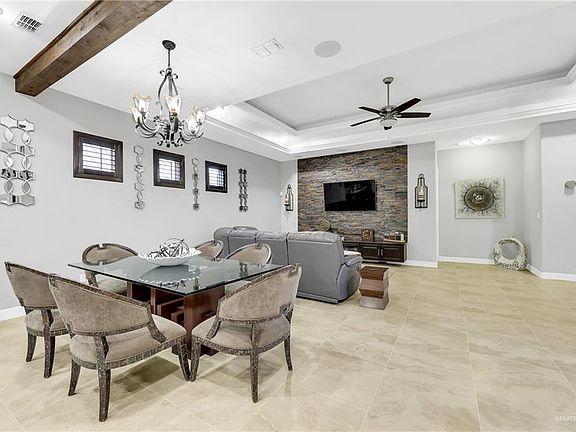4th image of 1707 Sandstone Dr