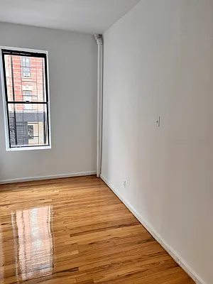 Rented by City Connections Realty | media 11