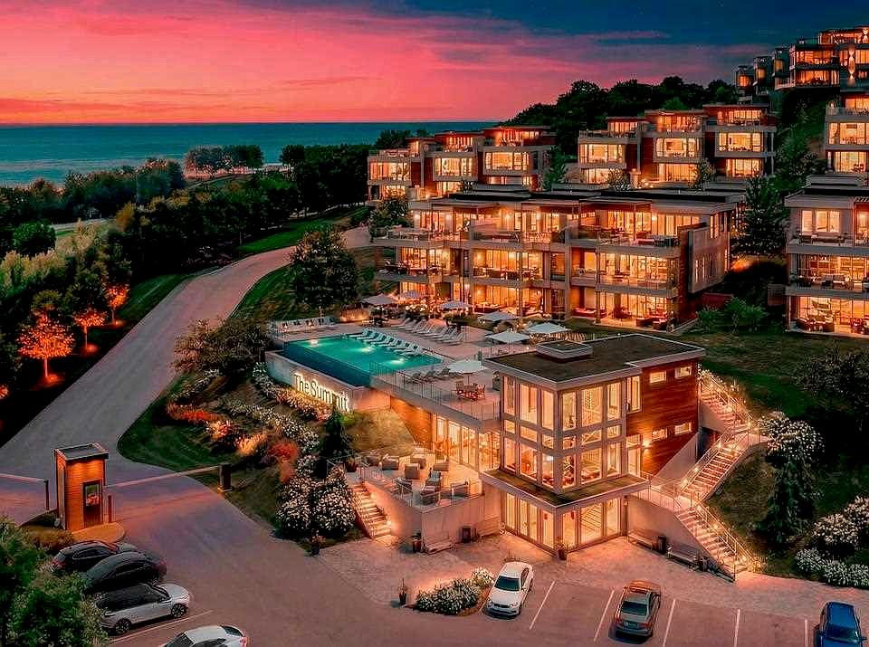 1st image of 3575 Charlevoix Ave #3494