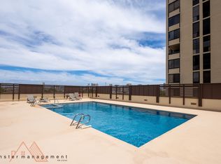 1521 Alexander St APT 1105, Honolulu, HI 96822