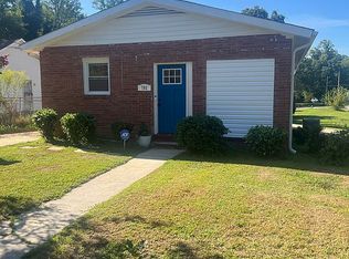 702 Tuscaloosa St, Greensboro, NC 27406