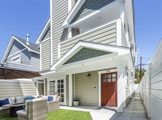 955 East Ave, Coronado, CA 92118