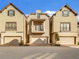 1122 Shepherd Oaks Dr, Houston, TX 77018